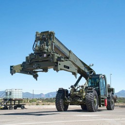 MILITARY Reachstacker RSUP 17-ATAB 4 wheel drive