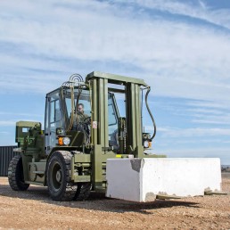  MILITARY  Forklift TUP 8-ABV  FOR 8TON