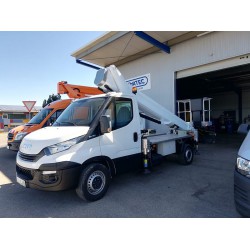 CTE B-LIFT 27 TRUCK WORKING PLATFORM ON IVECO DAILY (2018) CTE B-LIFT 27 TRUCK WORKING PLATFORM ON IVECO DAILY (2018)