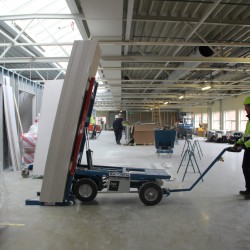 ErgoMover Manipulator – with 90-degree tilt function for plasterboards up to 1500kg ErgoMover Manipulator – with 90-degree tilt function for plasterboards up to 1500kg