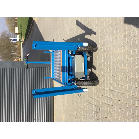 ErgoMover Manipulator – with 90-degree tilt function for plasterboards up to 1500kg - Kapountalis