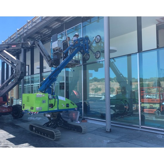 CRAWLER GLASS ROBOT WINLET 1000 FOR 1000KG UP TO 5M CRAWLER GLASS ROBOT WINLET 1000 FOR 1000KG UP TO 5M - Kapountalis