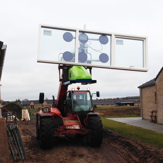 GLASS LIFTING ROBOT WINLET 350TH FOR USE WITH FORKLIFTS - 350KG - 2.7M - Kapountalis