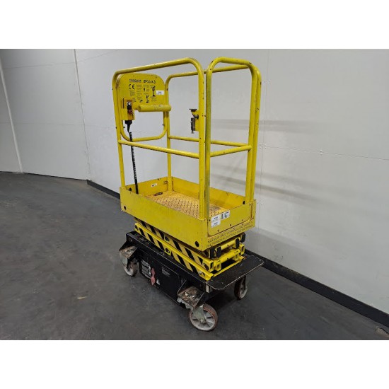 BOSS USED SCISSOR WORKING PLATFORMS X SERIES - 4.55Μ 240KG BOSS USED SCISSOR WORKING PLATFORMS X SERIES - 4.55Μ 240KG - Kapountalis